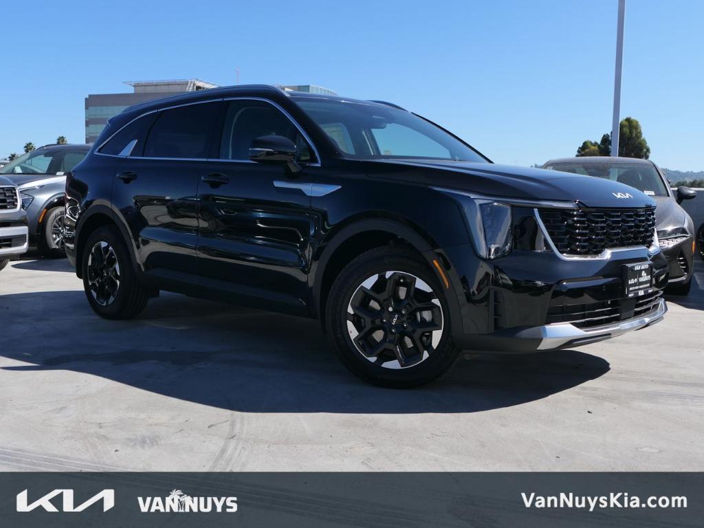 new 2025 Kia Sorento car, priced at $39,090