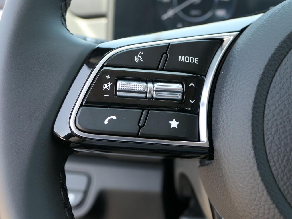new 2025 Kia Seltos car, priced at $28,575