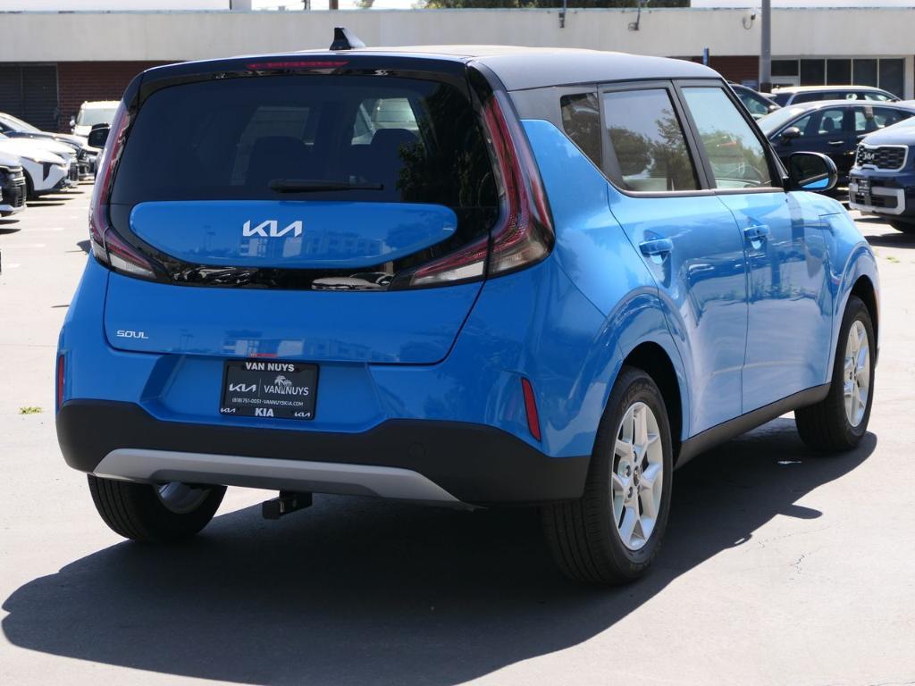 new 2025 Kia Soul car, priced at $25,300