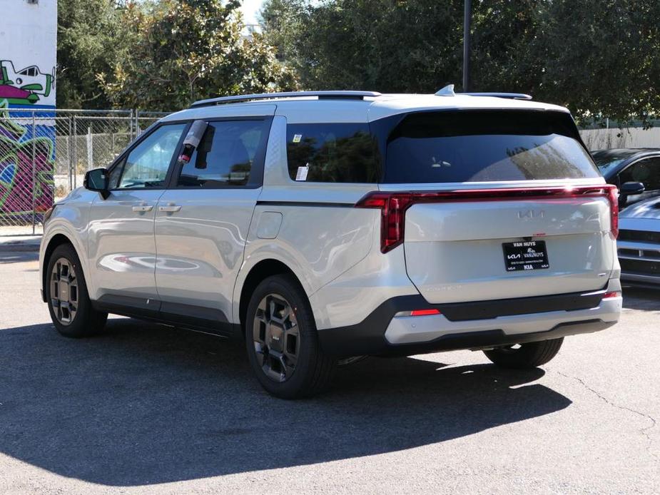 new 2025 Kia Carnival car, priced at $44,360