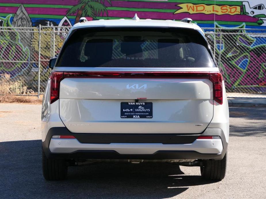 new 2025 Kia Carnival car, priced at $44,360