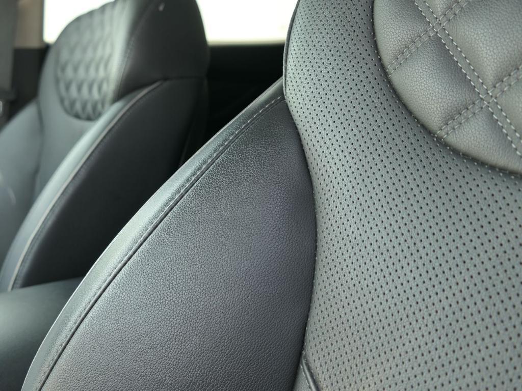 used 2022 Hyundai Santa Fe Plug-In Hybrid car, priced at $32,000