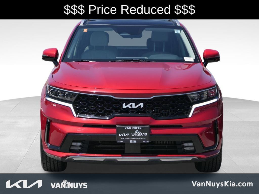 used 2022 Kia Sorento Plug-In Hybrid car, priced at $28,500