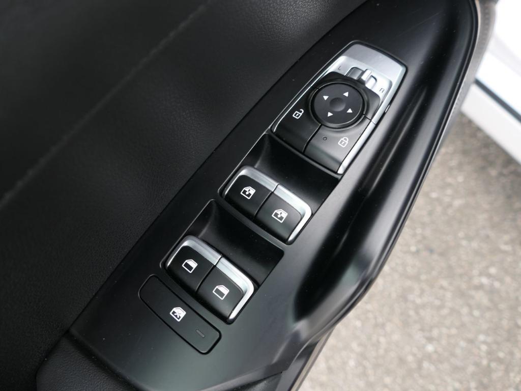 used 2022 Kia K5 car, priced at $21,000