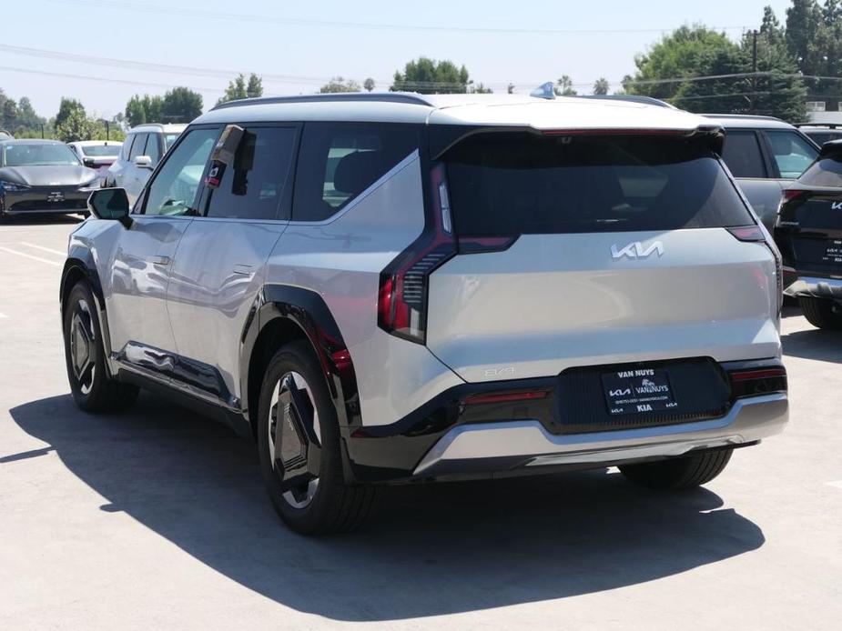 new 2024 Kia EV9 car, priced at $73,820