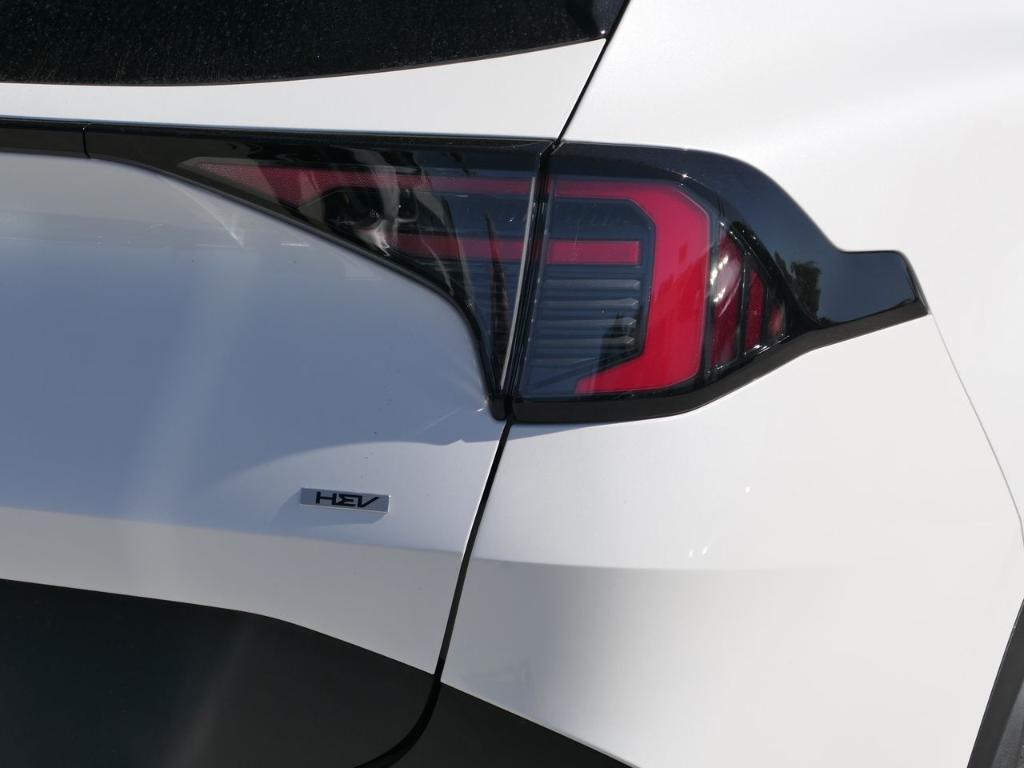 new 2026 Kia Sportage Hybrid car, priced at $32,575