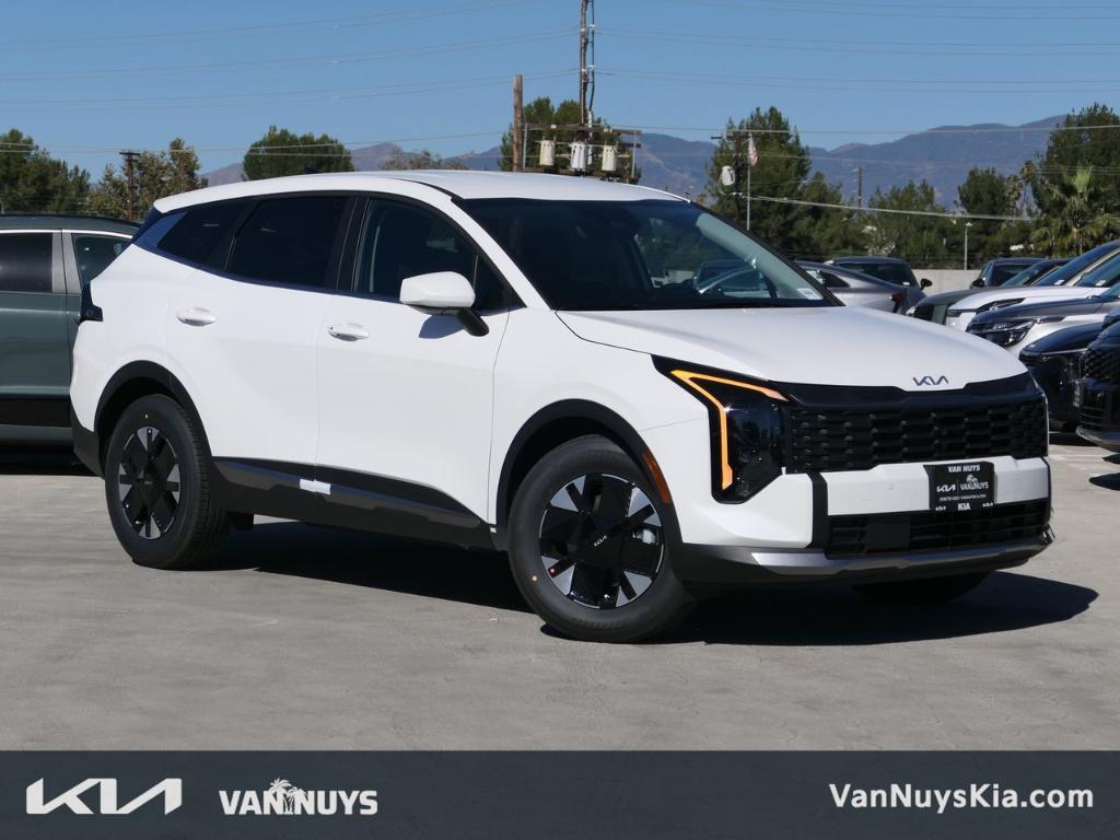 new 2026 Kia Sportage Hybrid car, priced at $32,575