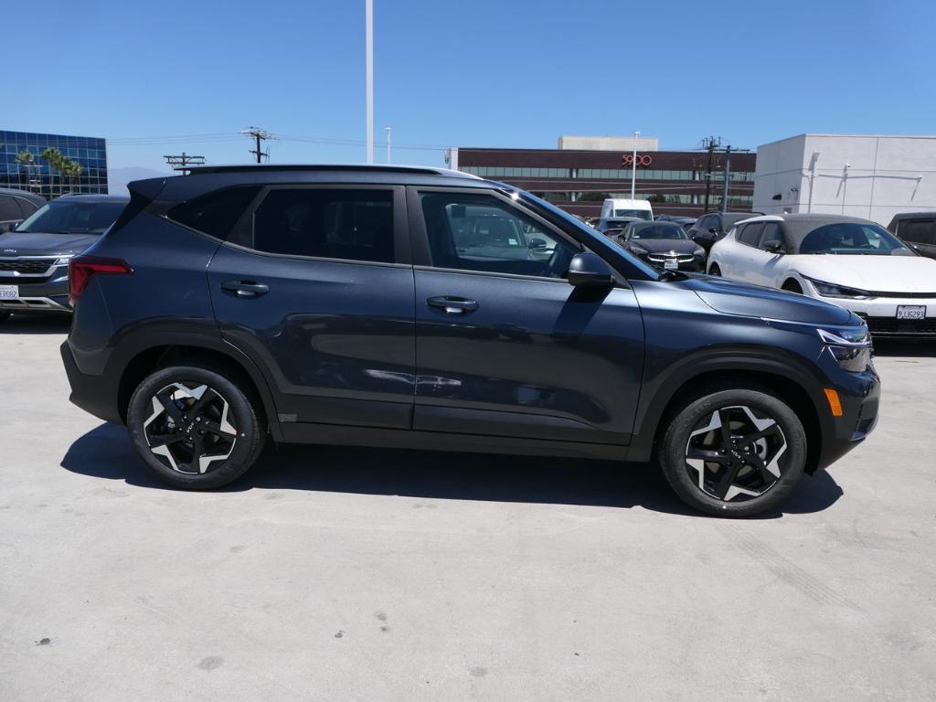 new 2025 Kia Seltos car, priced at $26,925