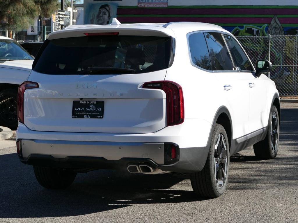 new 2025 Kia Telluride car, priced at $41,205