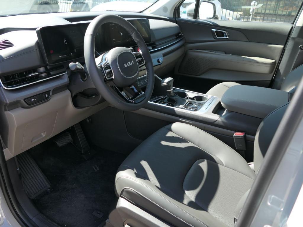 new 2026 Kia Carnival car, priced at $43,385