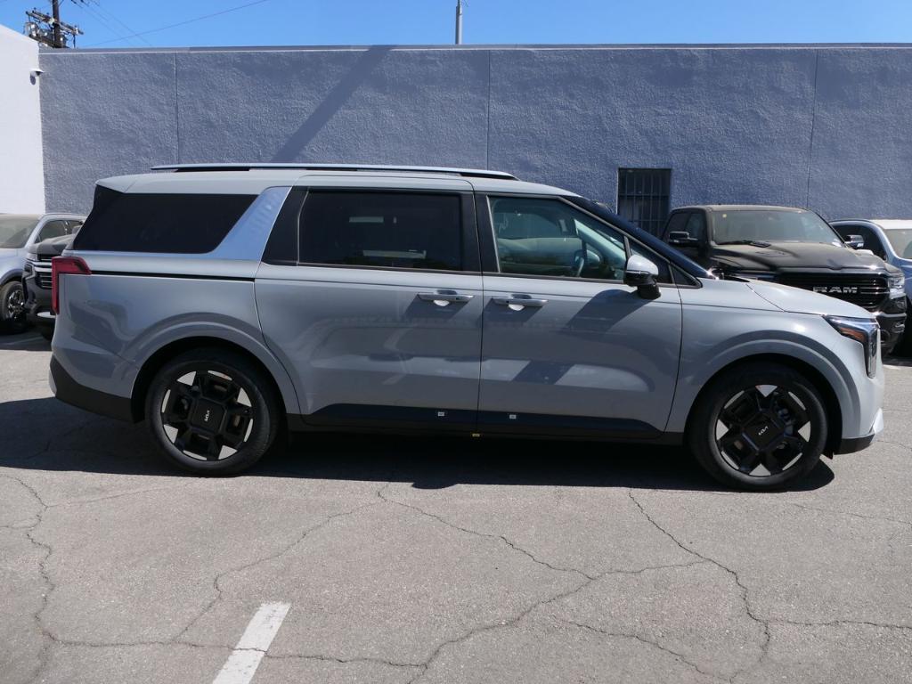 new 2026 Kia Carnival car, priced at $43,385