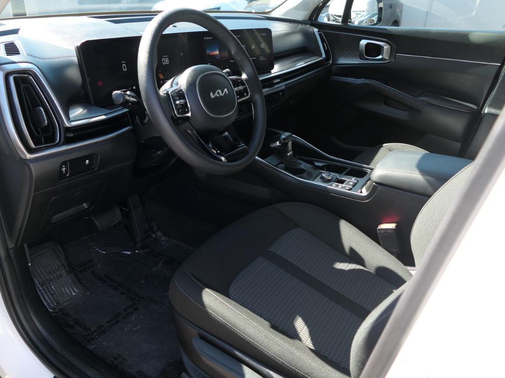 used 2025 Kia Sorento car, priced at $28,500
