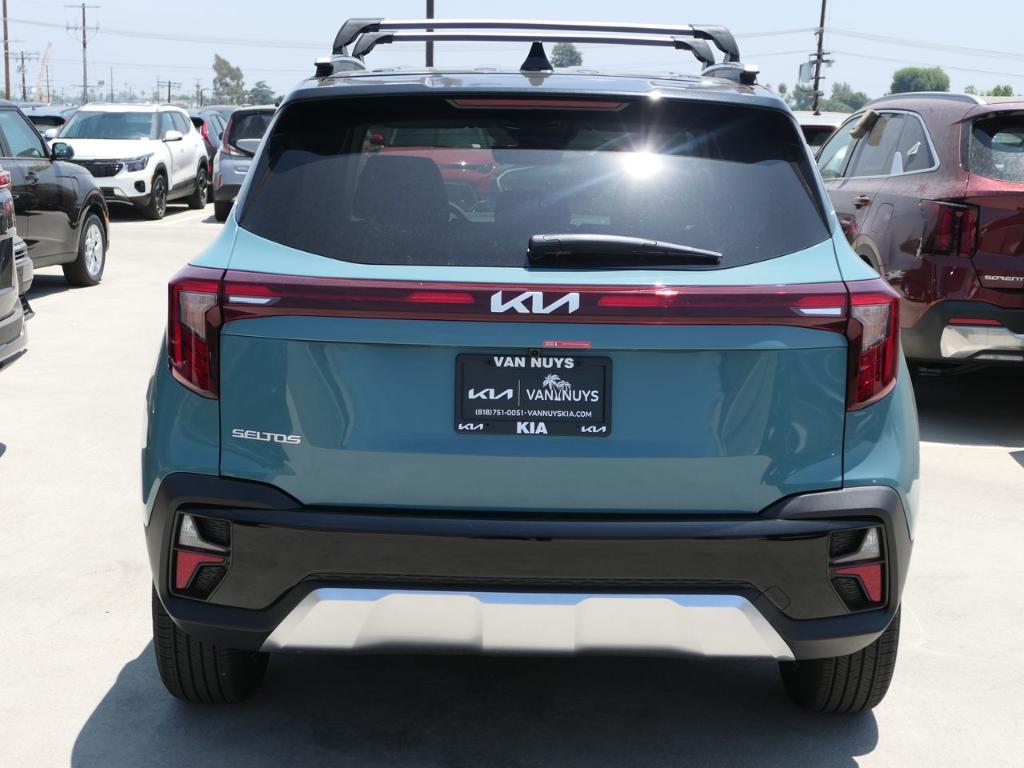 new 2025 Kia Seltos car, priced at $27,780