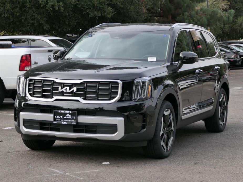 new 2025 Kia Telluride car, priced at $41,555