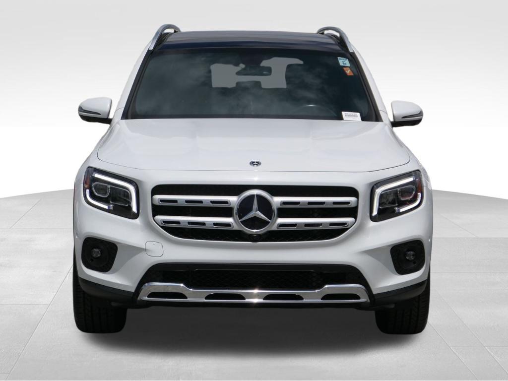 used 2022 Mercedes-Benz GLB 250 car, priced at $28,500