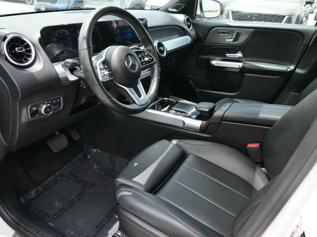 used 2022 Mercedes-Benz GLB 250 car, priced at $28,500