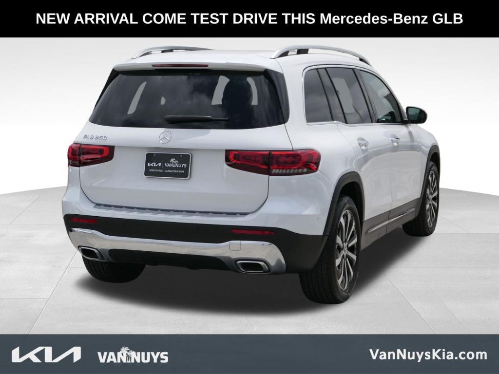 used 2022 Mercedes-Benz GLB 250 car, priced at $28,500
