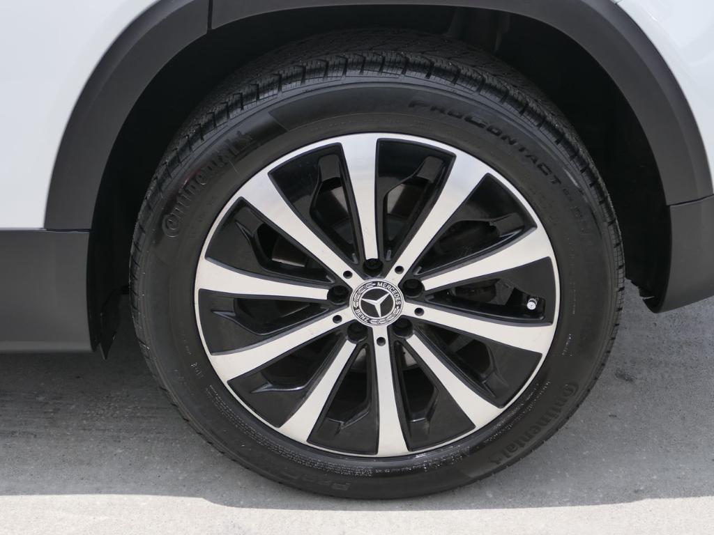used 2022 Mercedes-Benz GLB 250 car, priced at $28,500