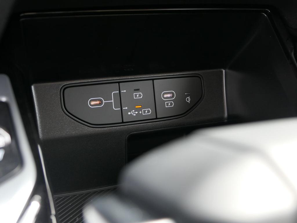 new 2026 Kia Sorento car, priced at $48,565