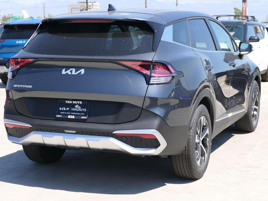 new 2025 Kia Sportage car, priced at $31,335