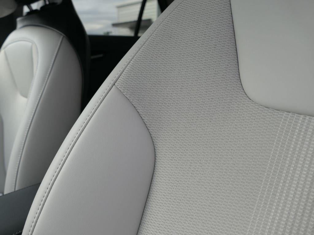 new 2025 Kia Niro car, priced at $34,245