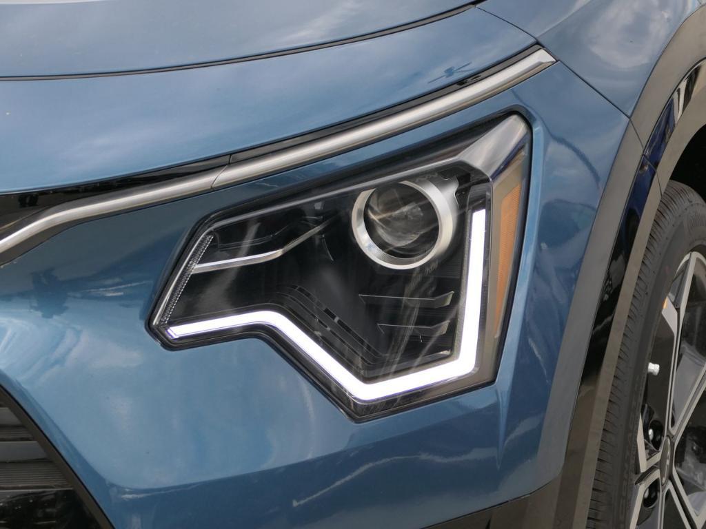 new 2025 Kia Niro car, priced at $34,245
