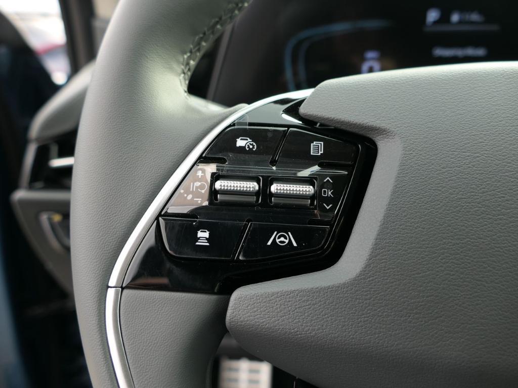 new 2025 Kia Niro car, priced at $34,245