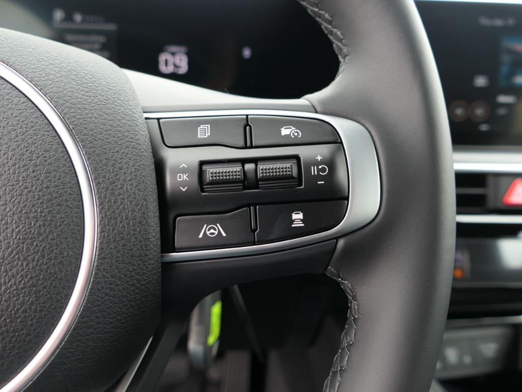 new 2025 Kia K5 car, priced at $32,045