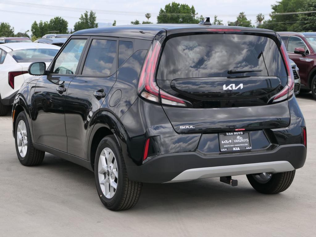 new 2025 Kia Soul car, priced at $25,300