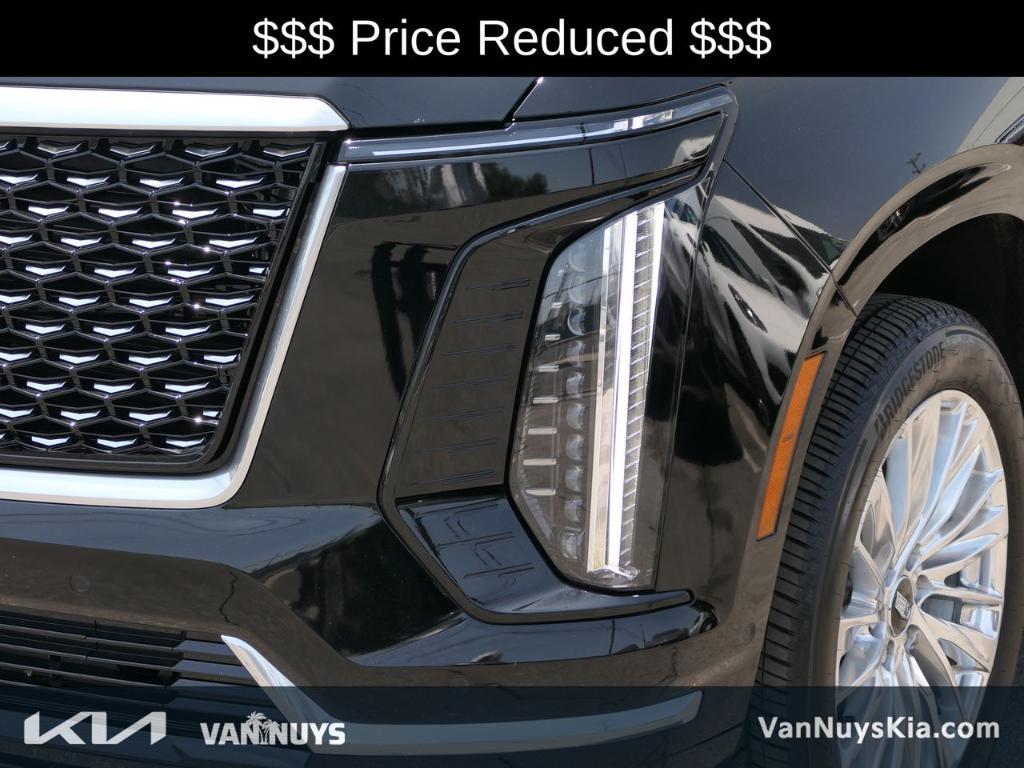 used 2025 Cadillac Escalade ESV car, priced at $103,000