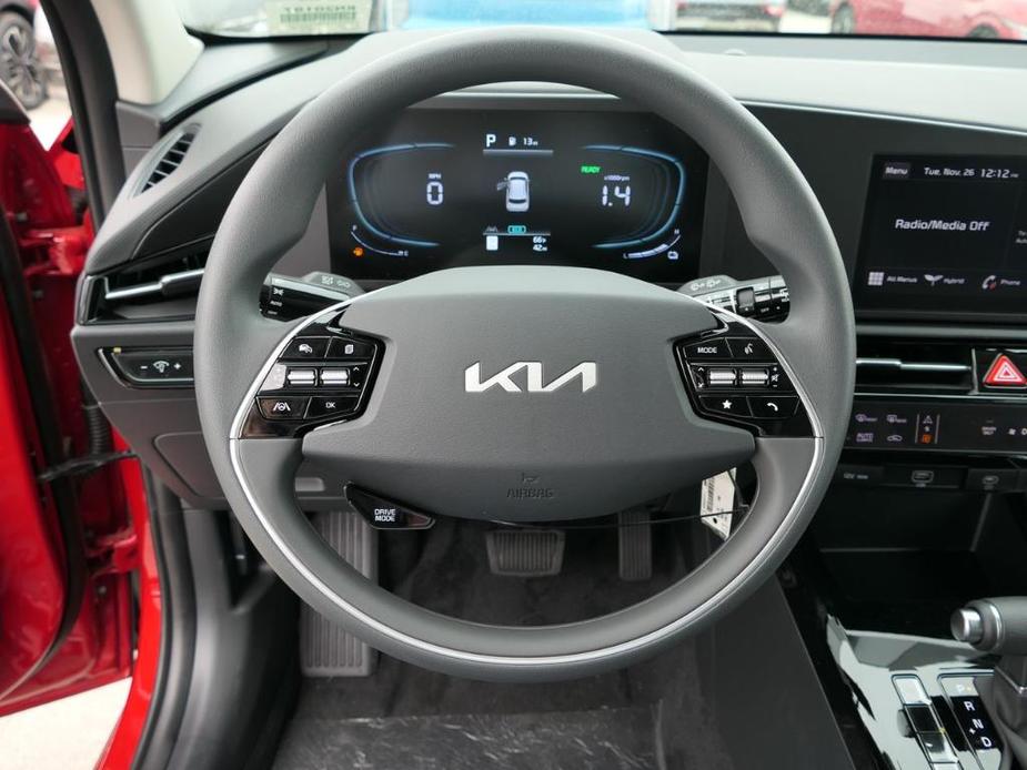 new 2025 Kia Niro car, priced at $28,960