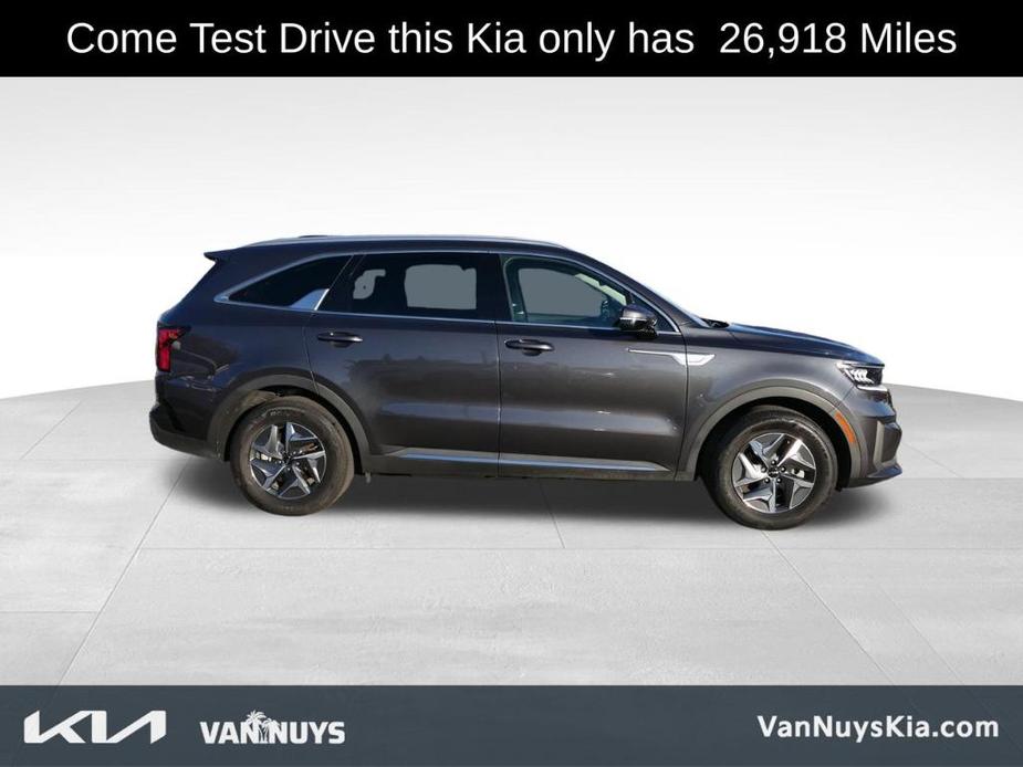 used 2022 Kia Sorento Hybrid car, priced at $31,600