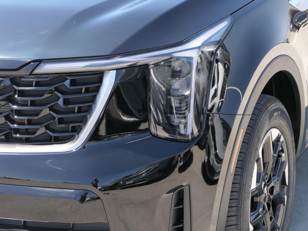 new 2025 Kia Sorento car, priced at $38,710