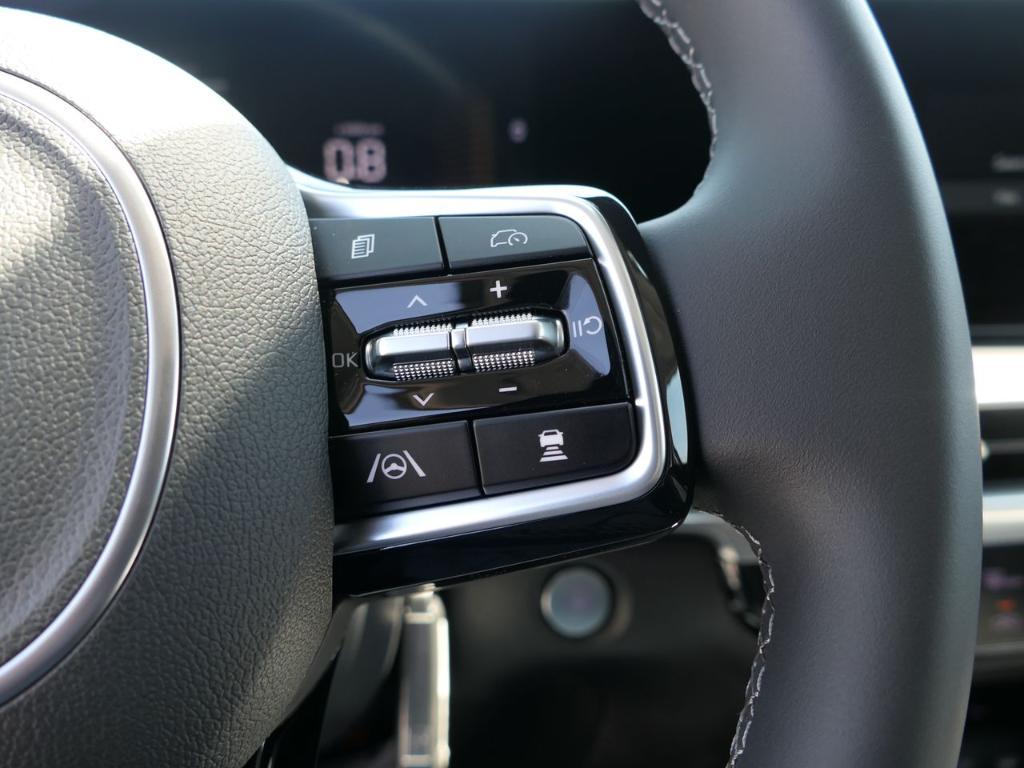 new 2025 Kia Sorento car, priced at $38,710