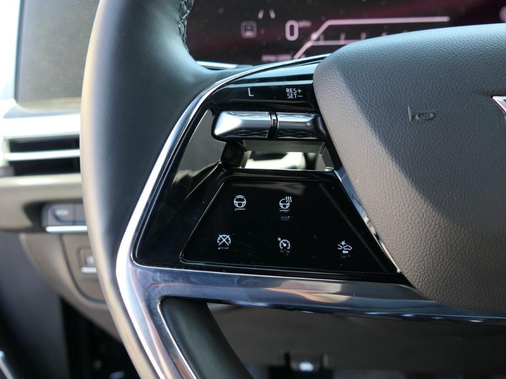 used 2025 Cadillac Escalade ESV car, priced at $98,888