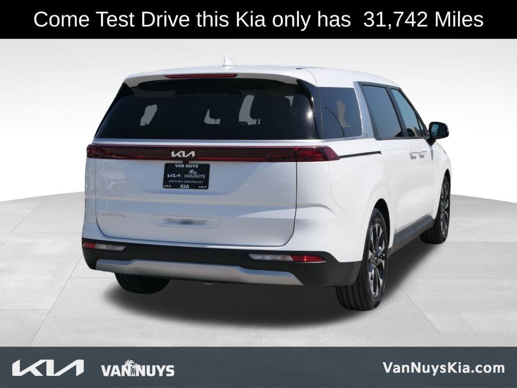 used 2023 Kia Carnival car, priced at $33,000