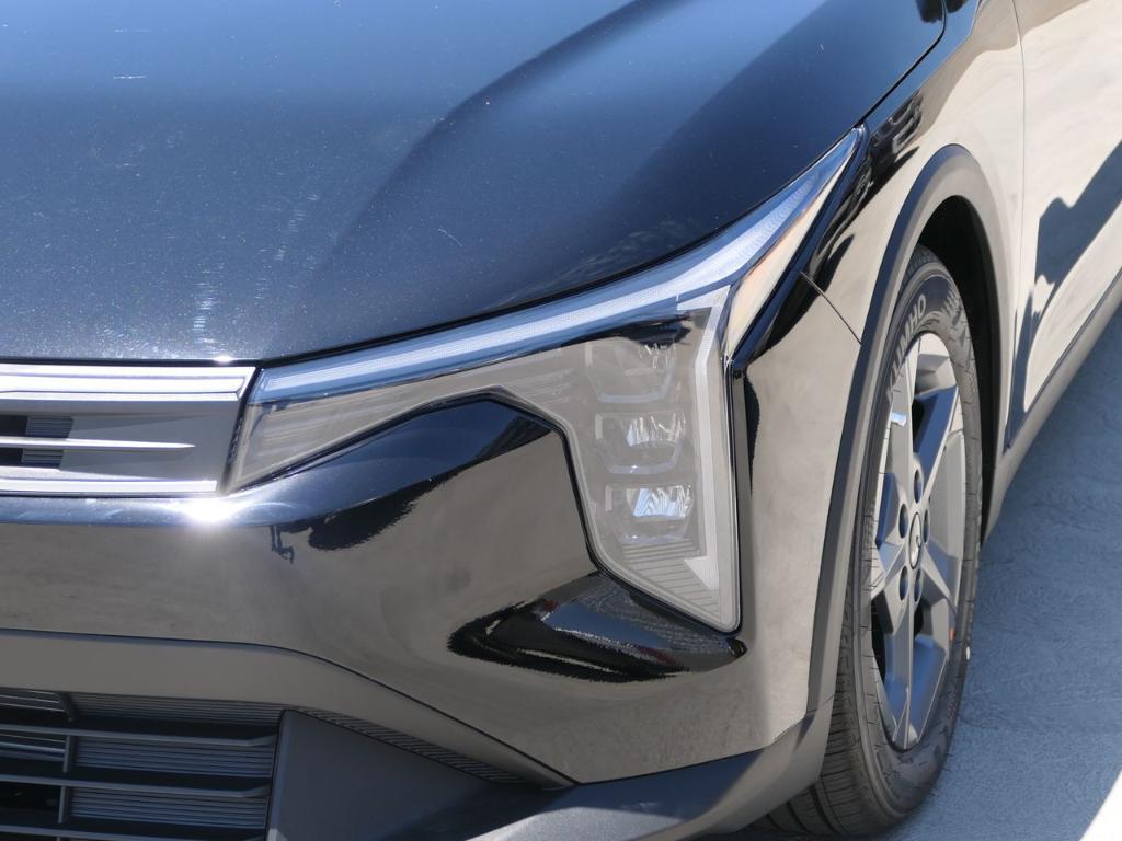 new 2025 Kia K4 car, priced at $24,165