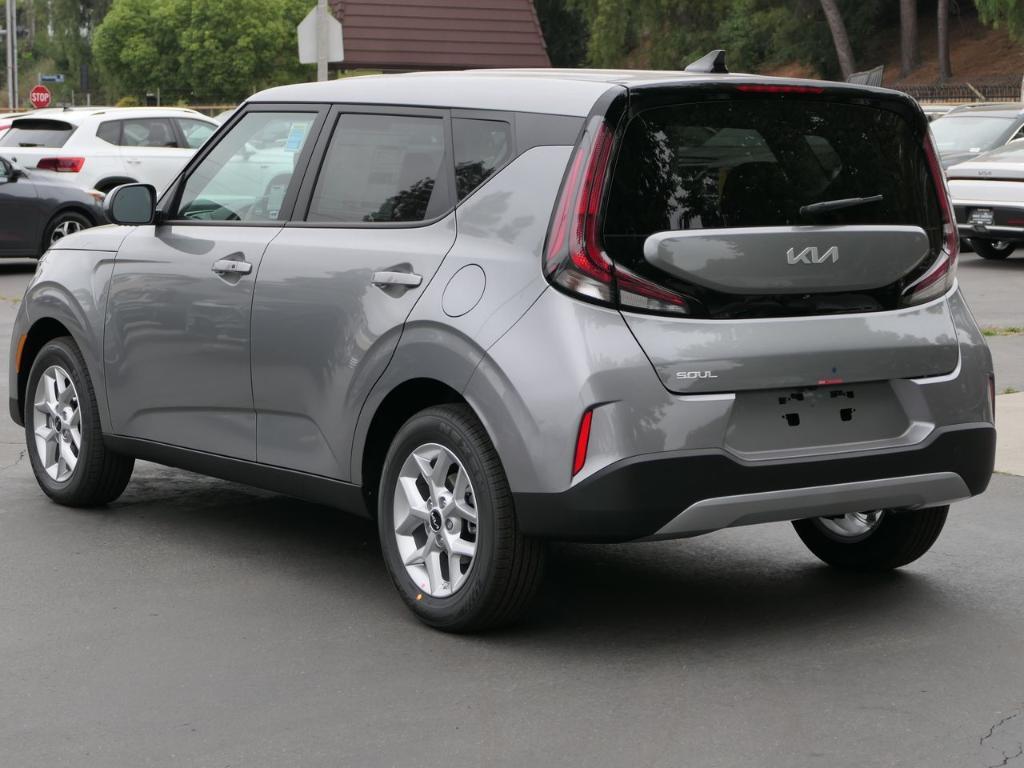 new 2025 Kia Soul car, priced at $24,560