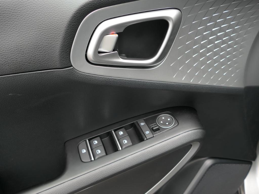 new 2025 Kia Soul car, priced at $24,560