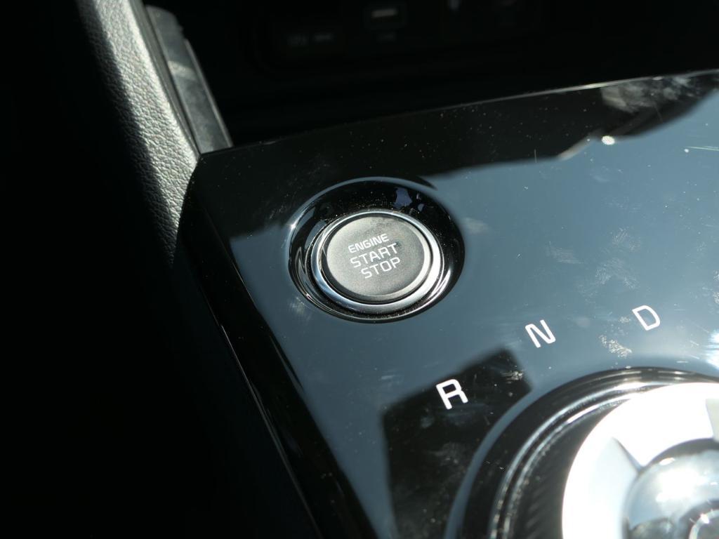 new 2025 Kia Sportage Hybrid car, priced at $39,955