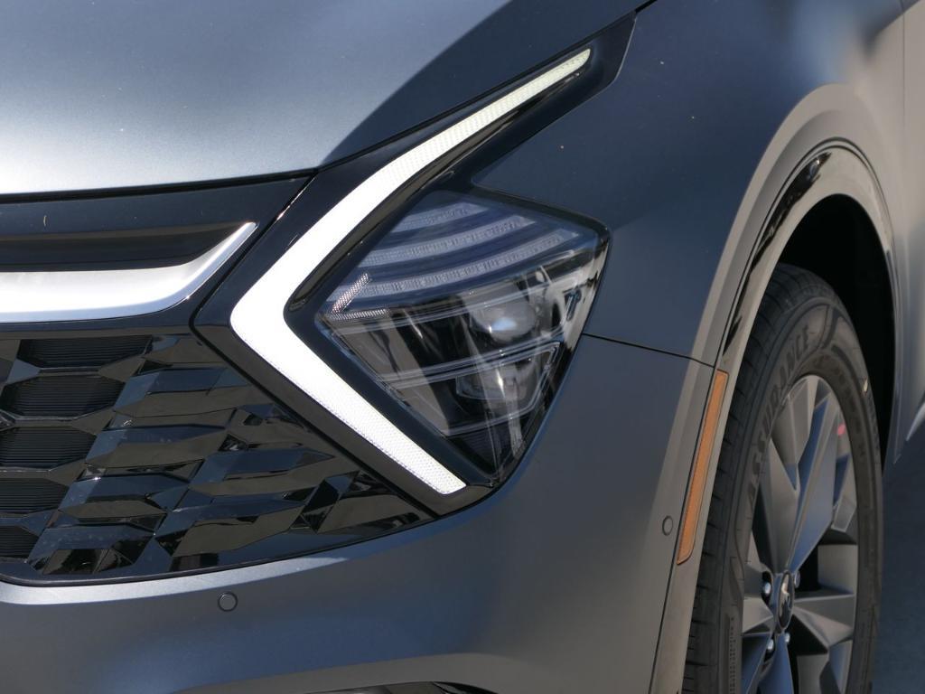 new 2025 Kia Sportage Hybrid car, priced at $39,955
