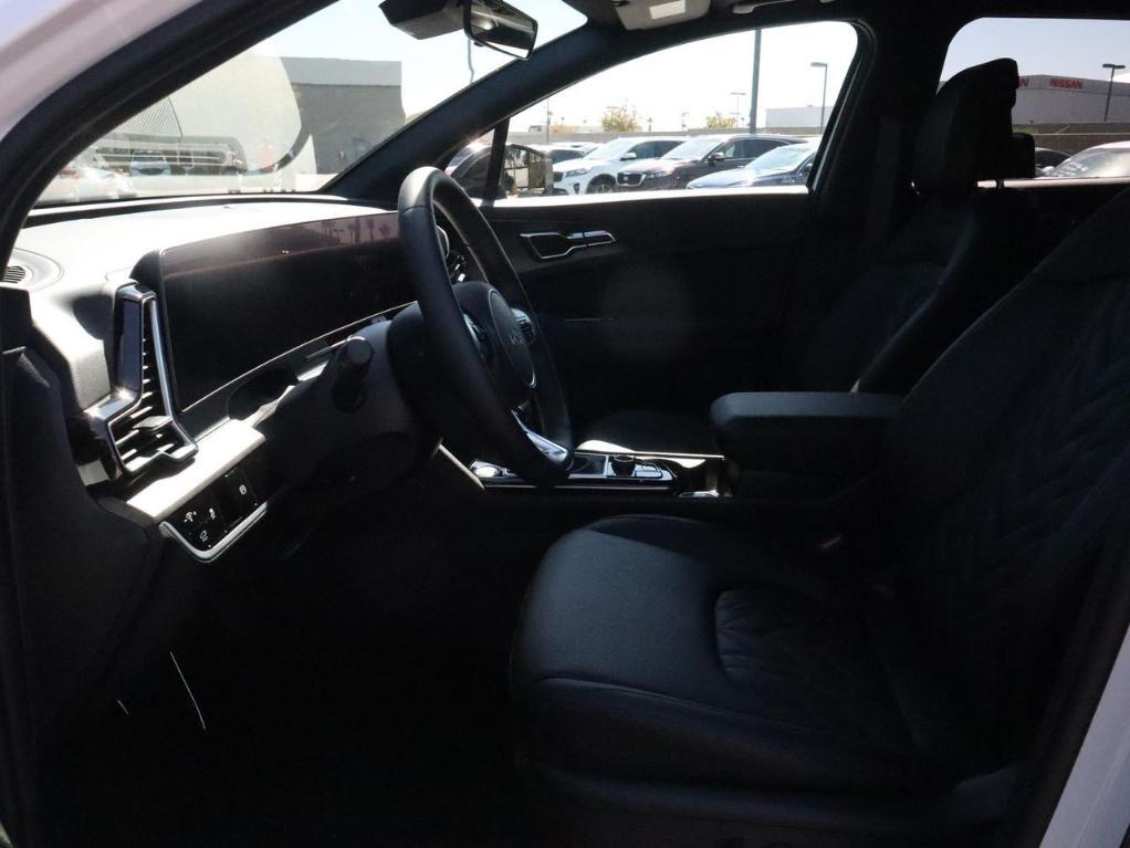 new 2025 Kia Sportage car, priced at $40,035