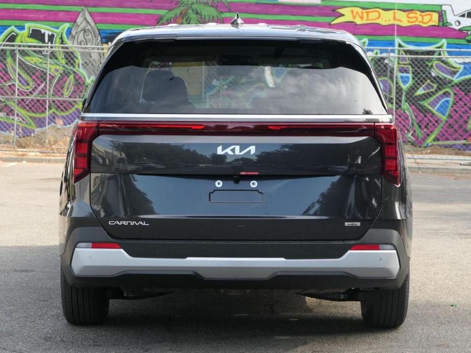 new 2025 Kia Carnival Hybrid car, priced at $42,160