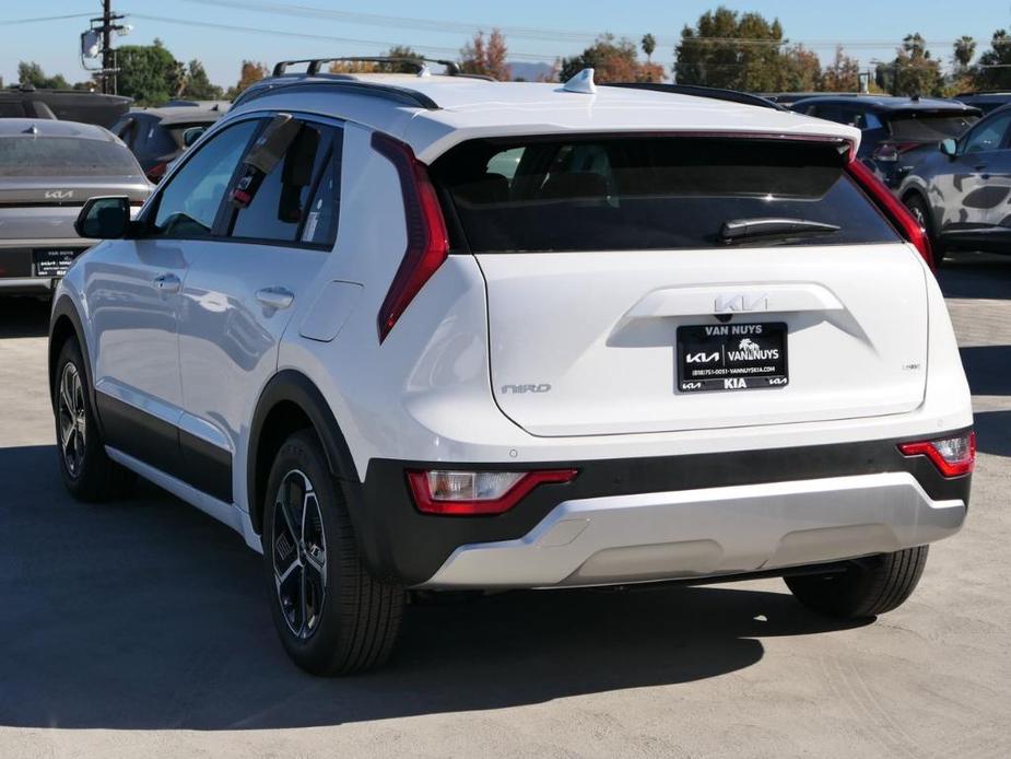 new 2025 Kia Niro car, priced at $31,885