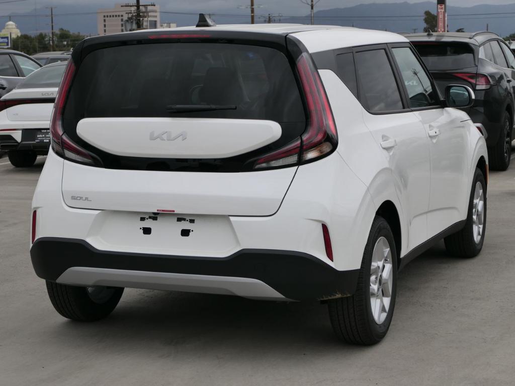 new 2025 Kia Soul car, priced at $24,905