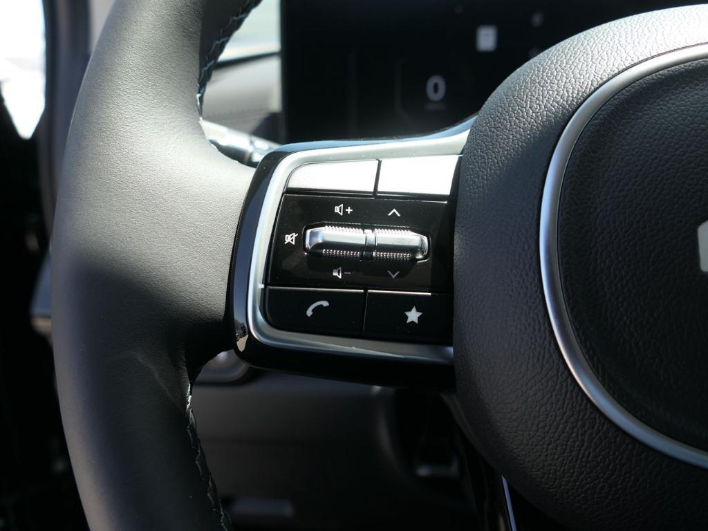 new 2026 Kia Carnival Hybrid car, priced at $55,285
