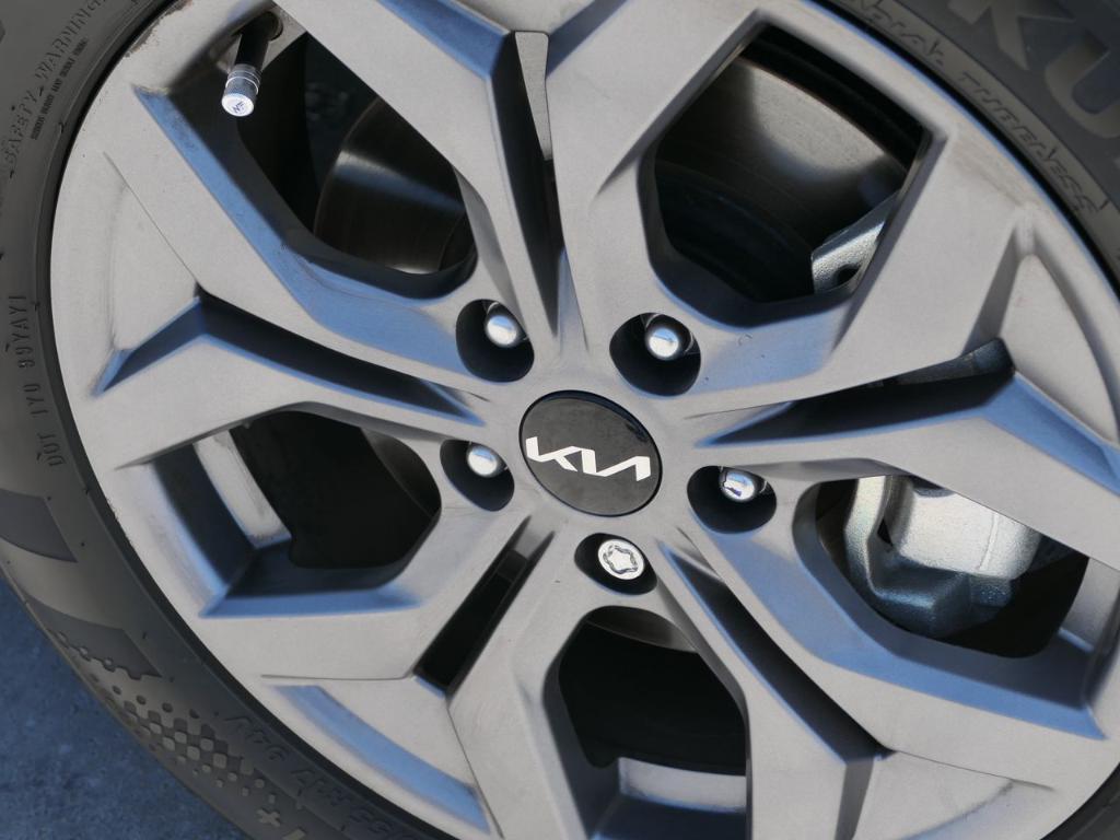 used 2024 Kia Seltos car, priced at $23,000