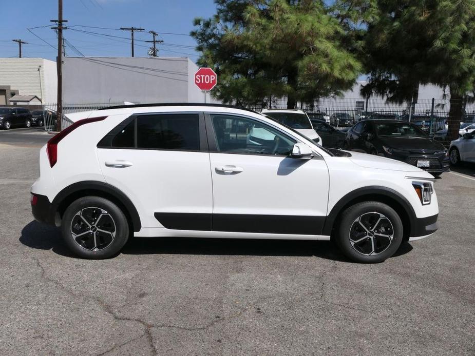 new 2025 Kia Niro car, priced at $31,735