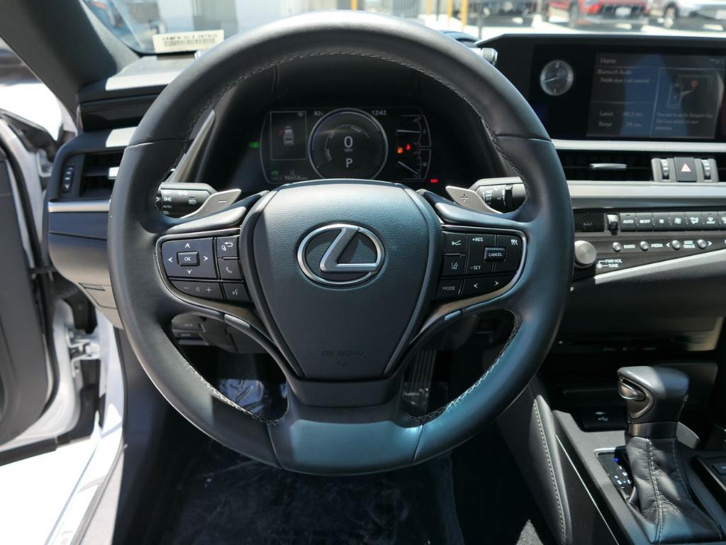 used 2021 Lexus ES 300h car, priced at $26,800