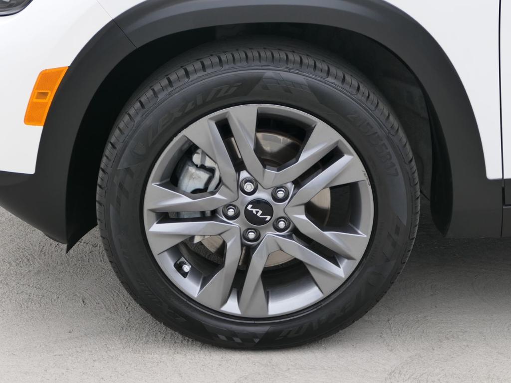 used 2023 Kia Seltos car, priced at $21,000